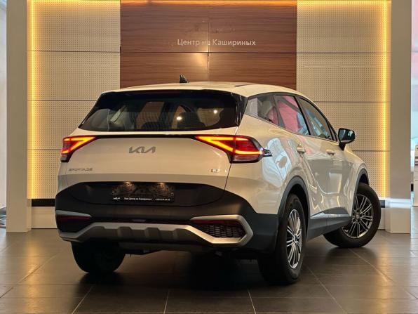Kia Sportage V с пробегом 2023 года, цена 3 899 000 рублей, 7204 км, внедорожник, Автокод Объявления
