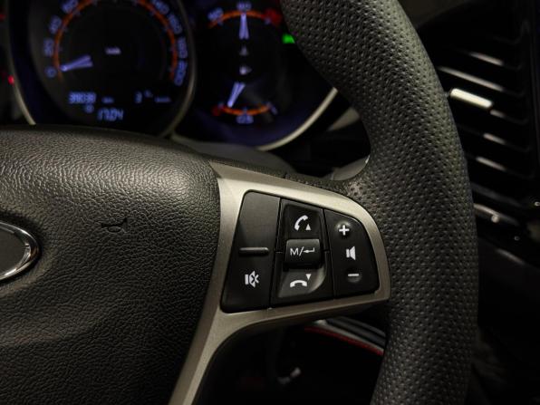 Lada (ВАЗ) Vesta I с пробегом 2018 года, цена 970 000 рублей, 39037 км, седан, Автокод Объявления