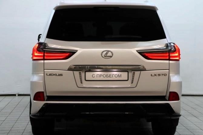 Lexus LX III Рестайлинг 2 с пробегом 2019 года, цена 8 990 000 рублей, 224142 км, внедорожник, Автокод Объявления