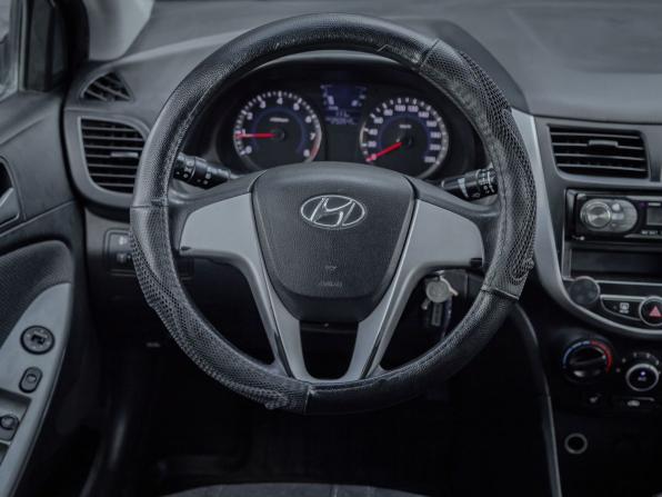 Hyundai Solaris I с пробегом 2012 года, цена 599 000 рублей, 251000 км, седан, Автокод Объявления