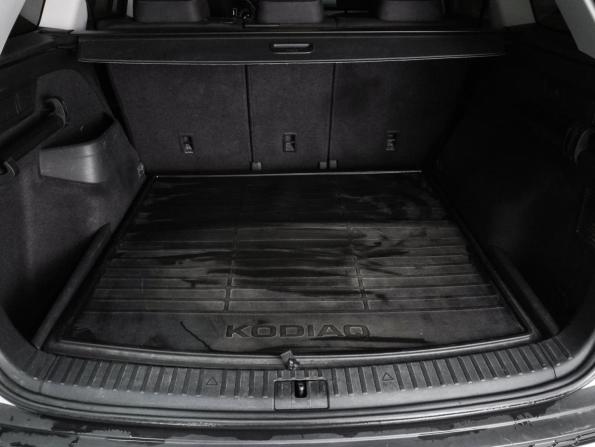 Skoda Kodiaq I с пробегом 2019 года, цена 2 099 000 рублей, 159546 км, внедорожник, Автокод Объявления