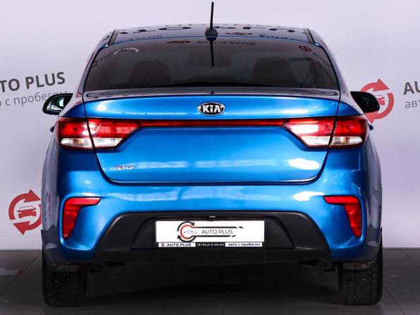 Kia Rio IV с пробегом 2019 года, цена 1 379 000 рублей, 135237 км, седан, Автокод Объявления