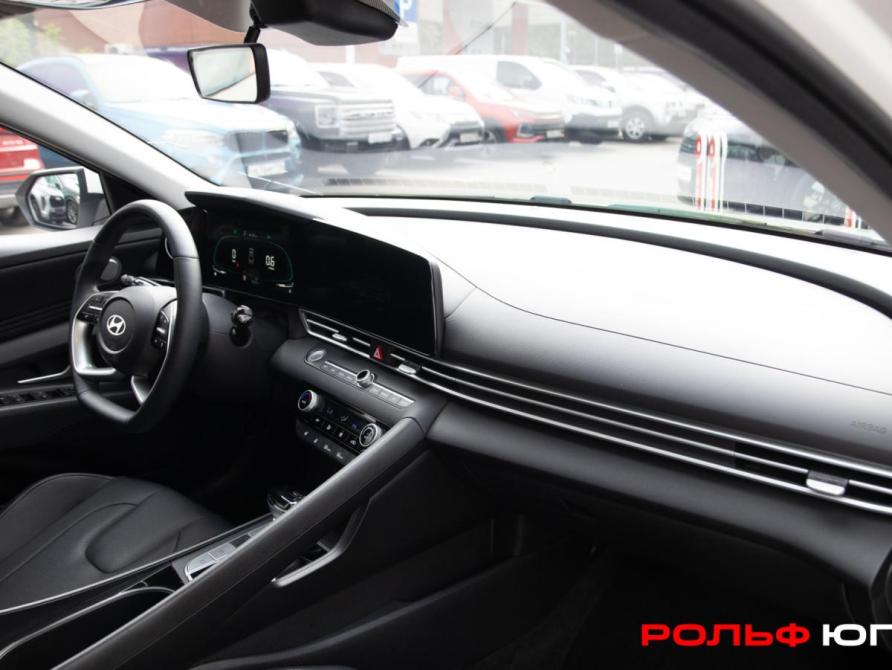 Hyundai Elantra VII (CN7) Рестайлинг Москва  - изображение 8
