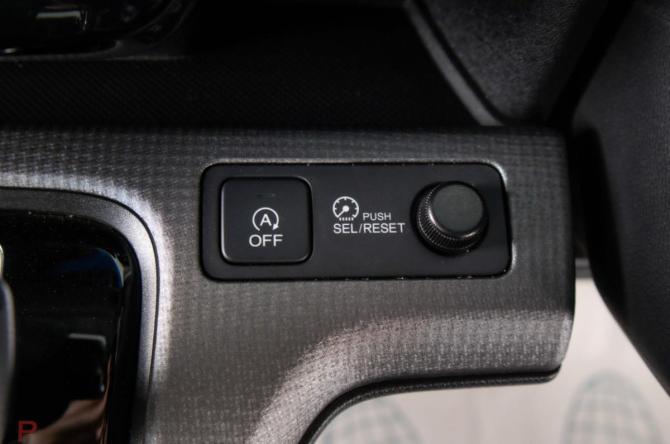 Honda Stepwgn V с пробегом 2015 года, цена 2 149 000 рублей, 126990 км, минивэн, Автокод Объявления