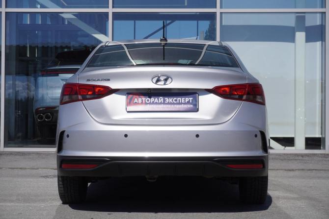 Hyundai Solaris II Рестайлинг с пробегом 2021 года, цена 1 369 000 рублей, 99379 км, седан, Автокод Объявления