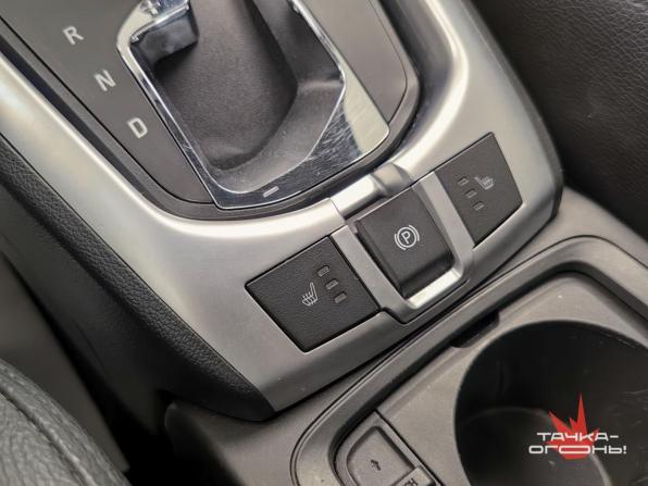Opel Antara I Рестайлинг с пробегом 2014 года, цена 1 099 000 рублей, 156000 км, внедорожник, Автокод Объявления