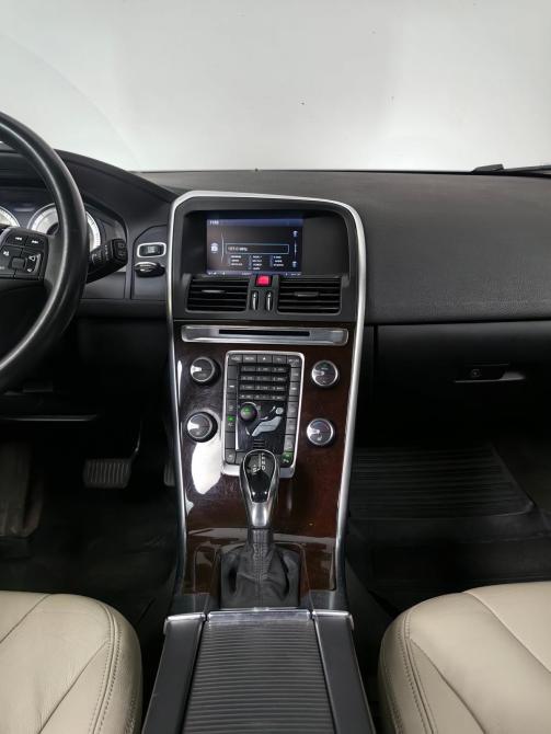 Volvo XC60 I Москва  - изображение 12
