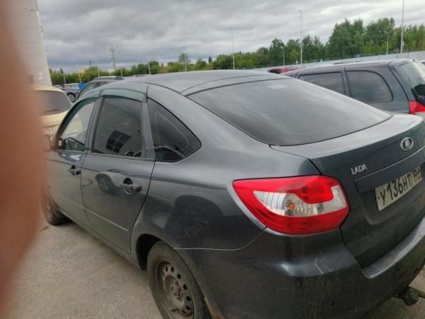 Lada (ВАЗ) Granta I с пробегом 2015 года, цена 355 000 рублей, 140050 км, лифтбек, Автокод Объявления