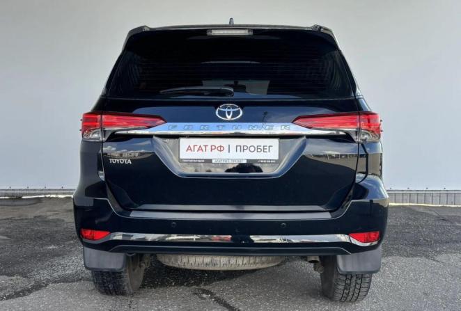 Toyota Fortuner II с пробегом 2018 года, цена 3 895 000 рублей, 71858 км, внедорожник, Автокод Объявления