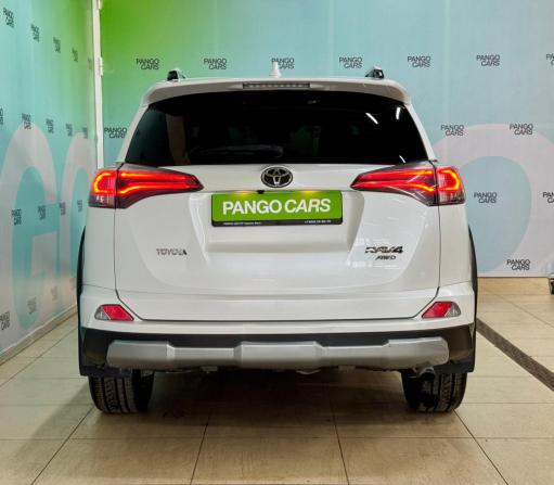 Toyota RAV4 IV (XA40) Рестайлинг с пробегом 2018 года, цена 2 500 000 рублей, 141038 км, внедорожник, Автокод Объявления