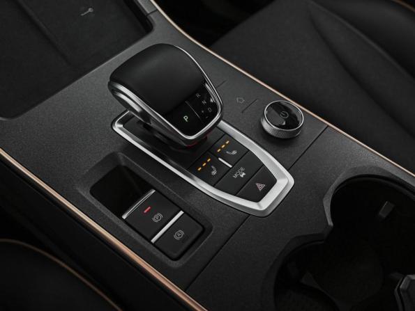 Omoda C5 I с пробегом 2024 года, цена 1 680 000 рублей, 52020 км, внедорожник, Автокод Объявления