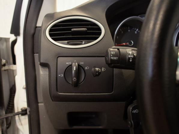 Ford Focus II Рестайлинг с пробегом 2010 года, цена 505 000 рублей, 216911 км, универсал, Автокод Объявления