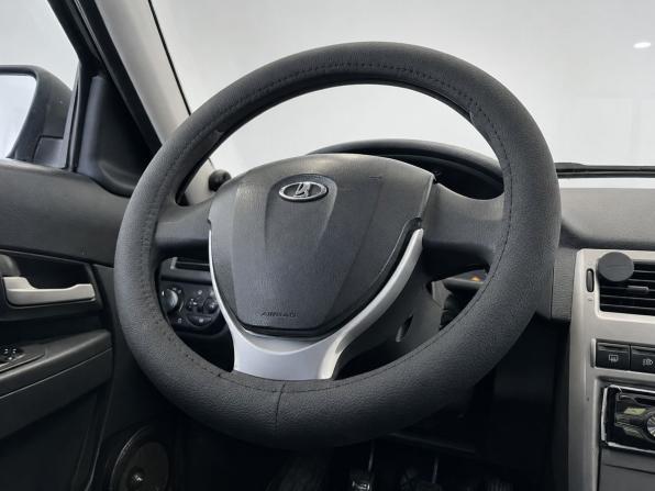 Lada (ВАЗ) Priora I с пробегом 2013 года, цена 379 000 рублей, 147240 км, седан, Автокод Объявления