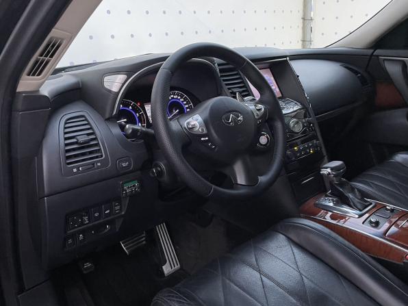 Infiniti FX II (S51) Рестайлинг с пробегом 2012 года, цена 1 850 000 рублей, 242899 км, внедорожник, Автокод Объявления
