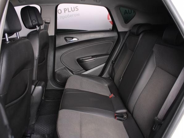 Opel Astra J с пробегом 2011 года, цена 750 000 рублей, 187500 км, хэтчбек, Автокод Объявления