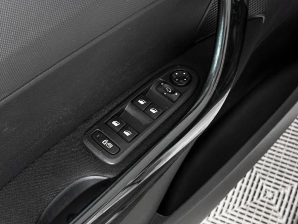Peugeot 308 I с пробегом 2010 года, цена 415 000 рублей, 212387 км, хэтчбек, Автокод Объявления