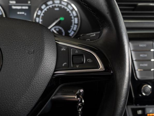 Skoda Superb III с пробегом 2016 года, цена 1 880 000 рублей, 126405 км, лифтбек, Автокод Объявления