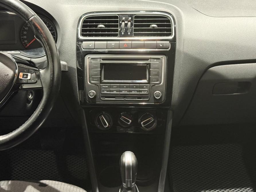 Volkswagen Polo V Рестайлинг Екатеринбург  - изображение 18