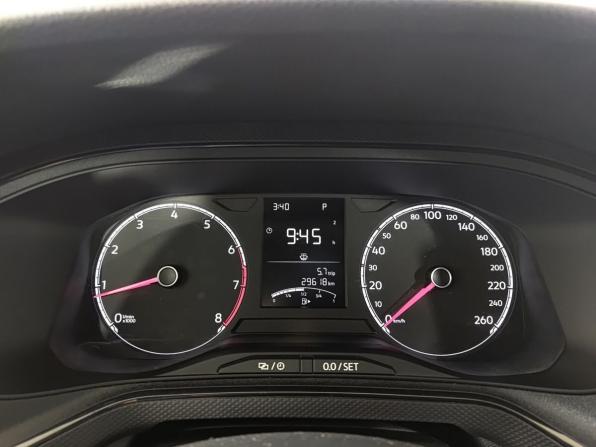 Volkswagen Polo VI с пробегом 2021 года, цена 1 900 000 рублей, 29613 км, лифтбек, Автокод Объявления