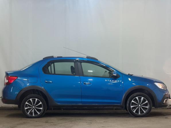 Renault Logan II Рестайлинг с пробегом 2020 года, цена 1 129 000 рублей, 55672 км, седан, Автокод Объявления