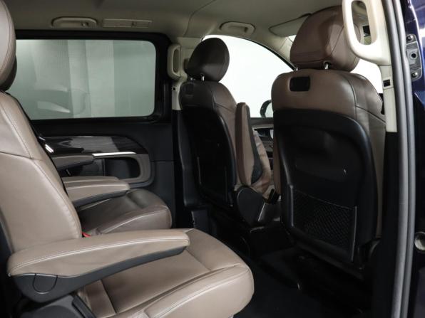 Mercedes-Benz V-Класс III (W447) Рестайлинг с пробегом 2021 года, цена 5 499 900 рублей, 198918 км, минивэн, Автокод Объявления