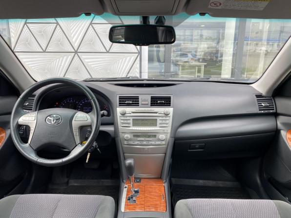 Toyota Camry VI (XV40) Рестайлинг с пробегом 2010 года, цена 1 349 000 рублей, 270333 км, седан, Автокод Объявления