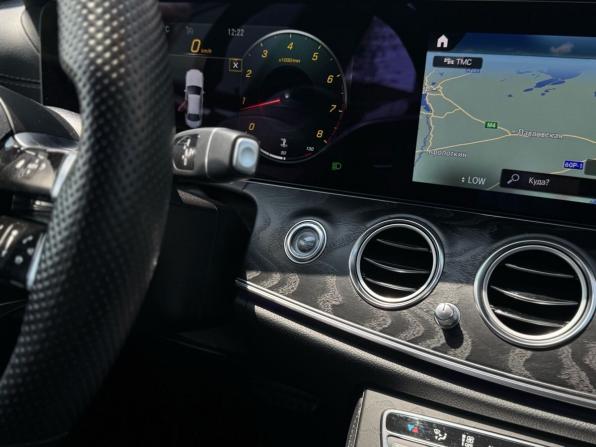 Mercedes-Benz E-Класс V (W213 S213 C238) Рестайлинг с пробегом 2021 года, цена 5 019 000 рублей, 40034 км, седан, Автокод Объявления