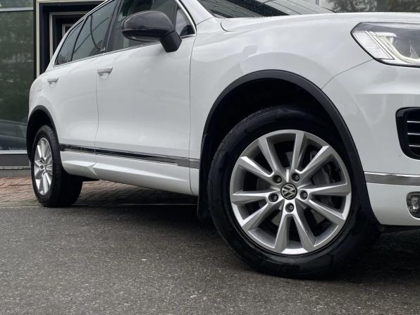Volkswagen Touareg II Рестайлинг с пробегом 2017 года, цена 2 959 000 рублей, 231090 км, внедорожник, Автокод Объявления