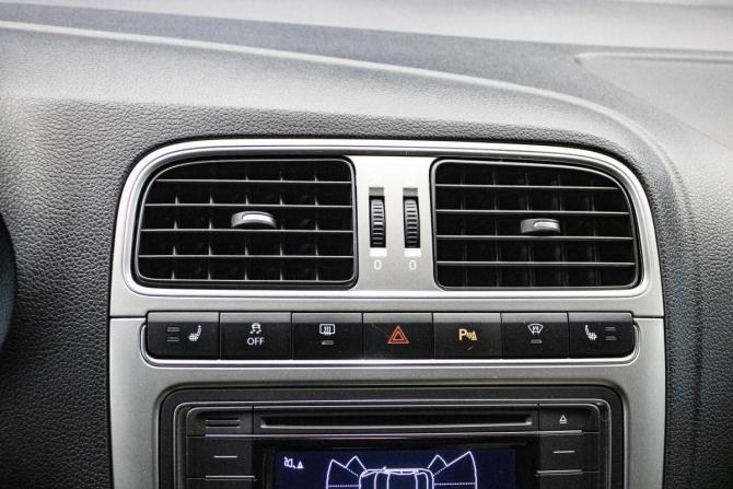 Volkswagen Polo V Рестайлинг с пробегом 2017 года, цена 1 199 000 рублей, 179018 км, седан, Автокод Объявления