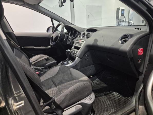 Peugeot 308 I с пробегом 2010 года, цена 289 000 рублей, 158116 км, хэтчбек, Автокод Объявления