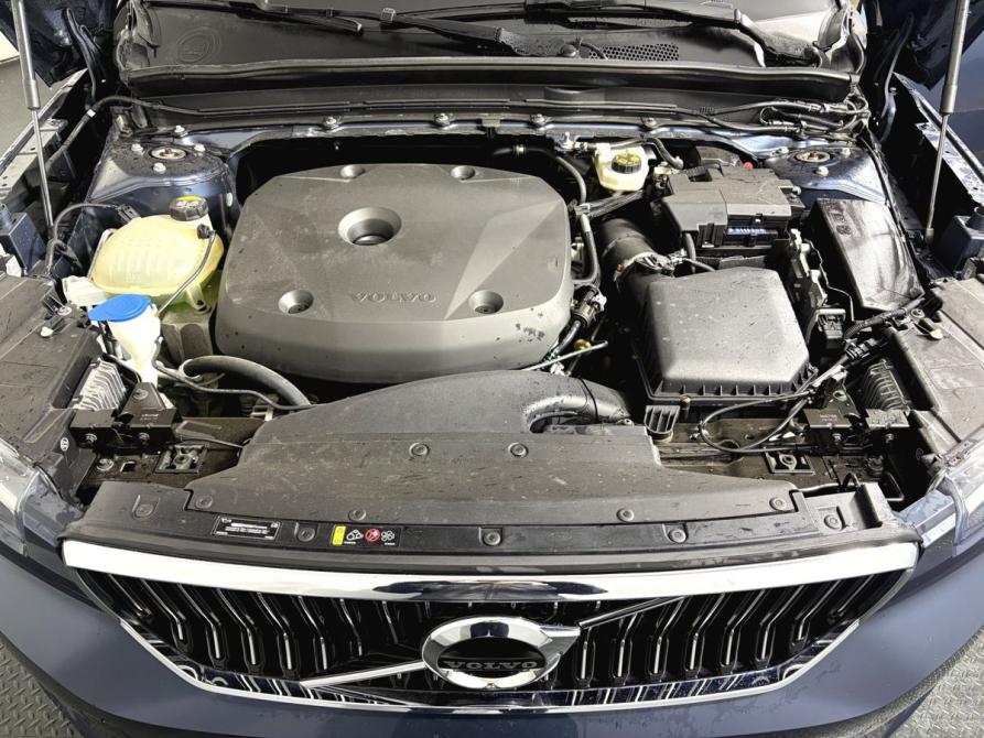 Volvo XC40 I Пермь  - изображение 10