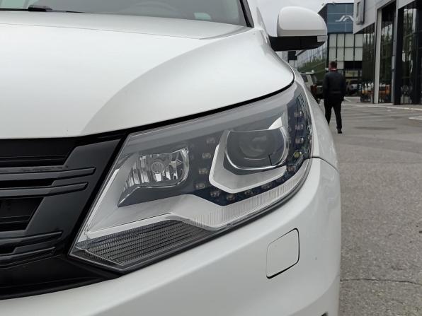 Volkswagen Tiguan I Рестайлинг с пробегом 2012 года, цена 1 780 000 рублей, 122671 км, внедорожник, Автокод Объявления