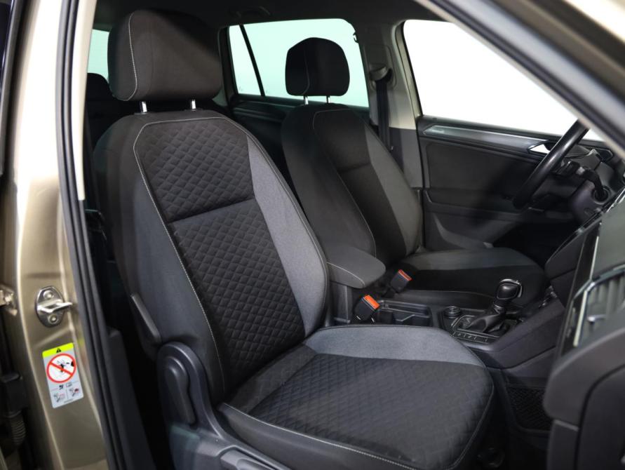 Volkswagen Tiguan II Санкт-Петербург  - изображение 24