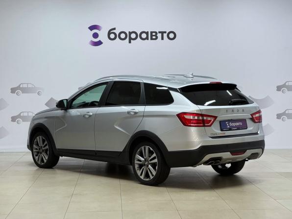 Lada (ВАЗ) Vesta I с пробегом 2022 года, цена 1 220 000 рублей, 98120 км, универсал, Автокод Объявления