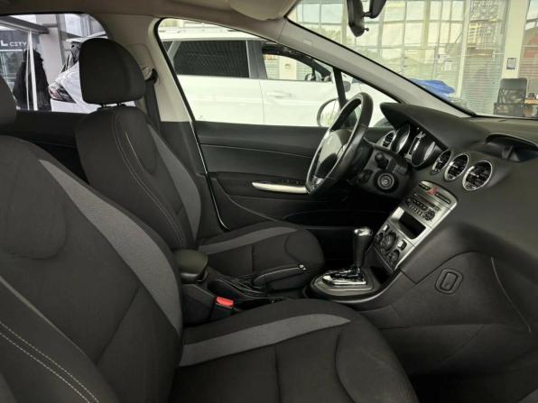 Peugeot 408 I с пробегом 2014 года, цена 595 000 рублей, 181530 км, седан, Автокод Объявления