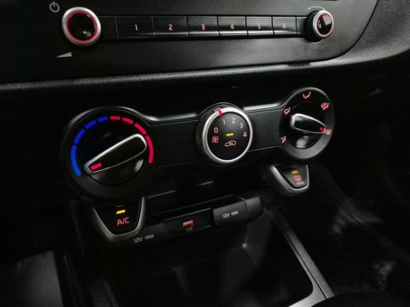 Kia Rio IV Рестайлинг с пробегом 2020 года, цена 1 700 000 рублей, 80387 км, хэтчбек, Автокод Объявления