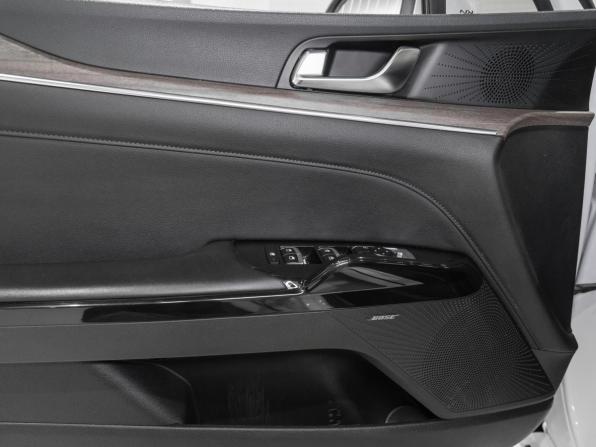Kia K5 III с пробегом 2022 года, цена 3 050 000 рублей, 73080 км, седан, Автокод Объявления