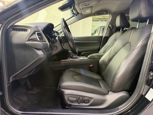 Toyota Camry VIII (XV70) с пробегом 2020 года, цена 2 880 000 рублей, 132800 км, седан, Автокод Объявления
