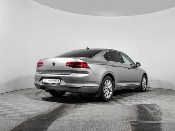 Volkswagen Passat B8 с пробегом 2018 года, цена 1 790 000 рублей, 201670 км, седан, Автокод Объявления