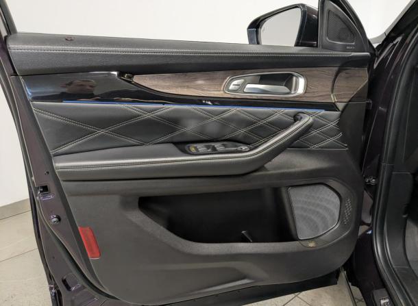 Exeed VX I с пробегом 2022 года, цена 2 250 000 рублей, 137722 км, внедорожник, Автокод Объявления