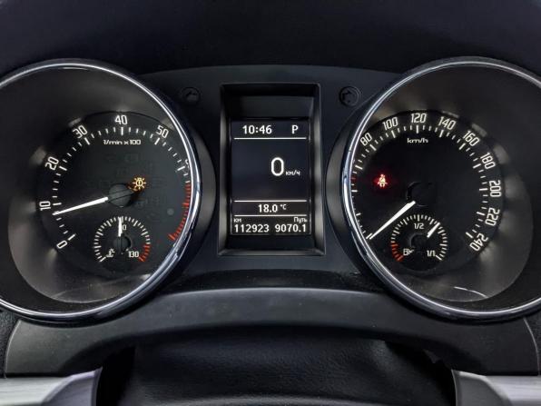 Skoda Yeti I Рестайлинг с пробегом 2015 года, цена 1 375 000 рублей, 112874 км, внедорожник, Автокод Объявления