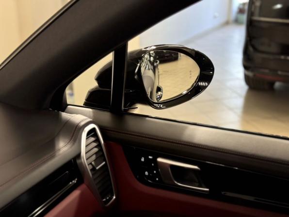 Porsche Cayenne III с пробегом 2019 года, цена 5 700 000 рублей, 110761 км, внедорожник, Автокод Объявления