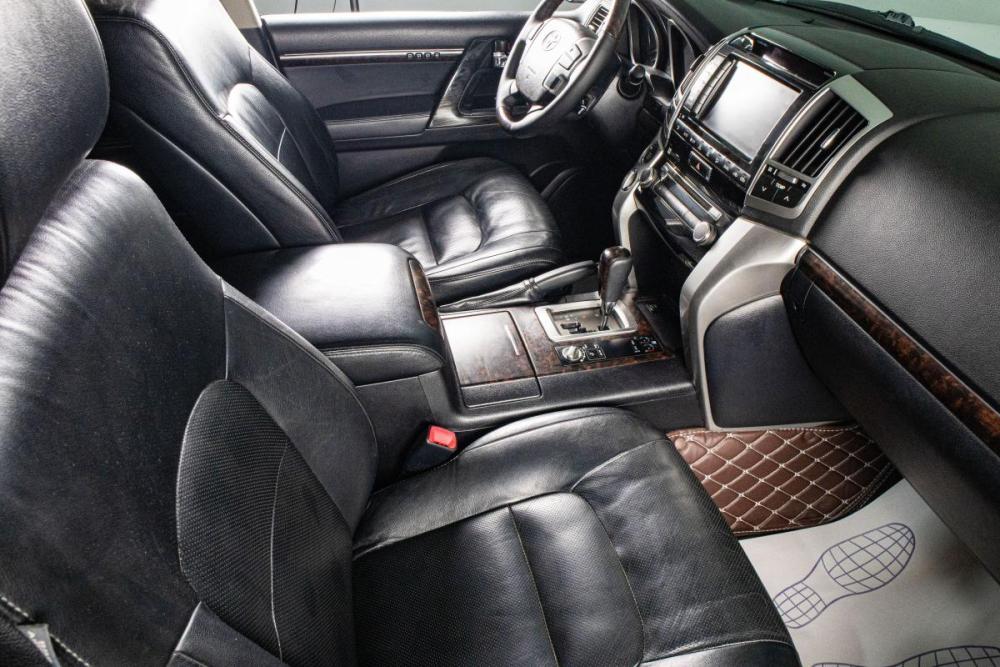 Toyota Land Cruiser 200 Series Рестайлинг 1 Сургут  - изображение 10
