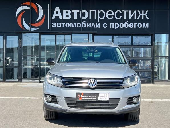 Volkswagen Tiguan I Рестайлинг с пробегом 2013 года, цена 1 426 000 рублей, 215044 км, внедорожник, Автокод Объявления