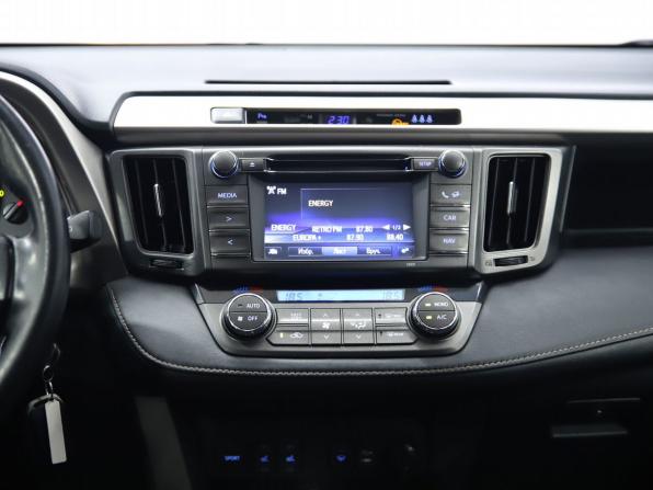 Toyota RAV4 IV (XA40) с пробегом 2014 года, цена 1 790 000 рублей, 251527 км, внедорожник, Автокод Объявления