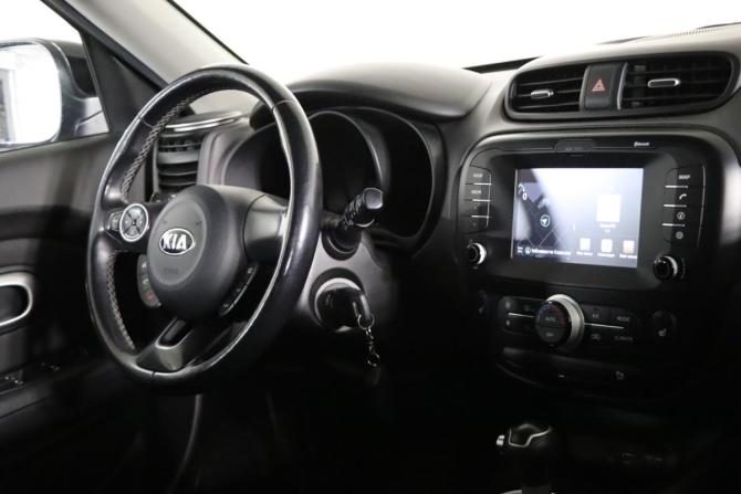 Kia Soul II Рестайлинг с пробегом 2019 года, цена 1 799 990 рублей, 51723 км, хэтчбек, Автокод Объявления