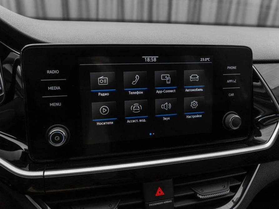 Volkswagen Polo VI Москва  - изображение 17