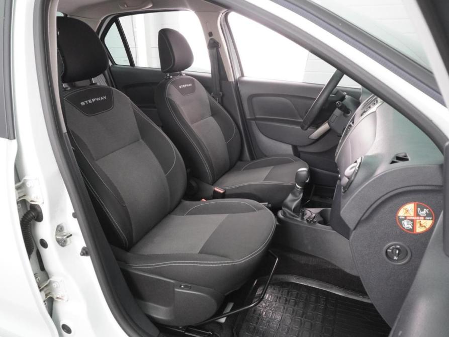 Renault Logan II Рестайлинг Воронеж  - изображение 8