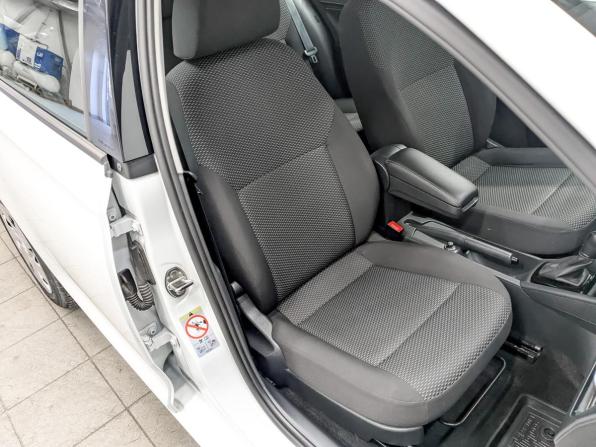 Volkswagen Polo VI с пробегом 2021 года, цена 1 580 000 рублей, 56992 км, лифтбек, Автокод Объявления