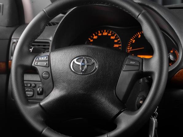 Toyota Avensis II Рестайлинг с пробегом 2006 года, цена 799 000 рублей, 264084 км, седан, Автокод Объявления
